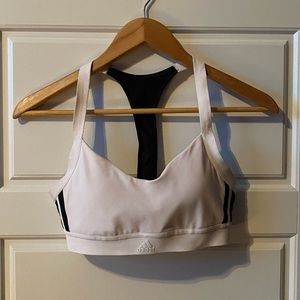 Adidas sports bra (size xs)